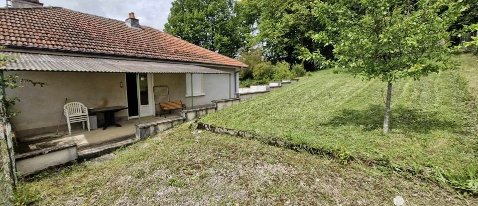 Maison 5 pièces de 86 m² à Houdelaincourt (55130)