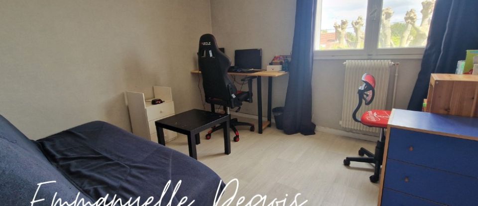 Appartement 4 pièces de 73 m² à Saint-André-les-Vergers (10120)