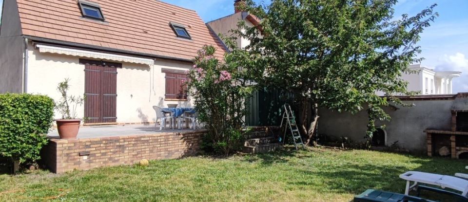 Maison 4 pièces de 100 m² à Neuilly-Plaisance (93360)