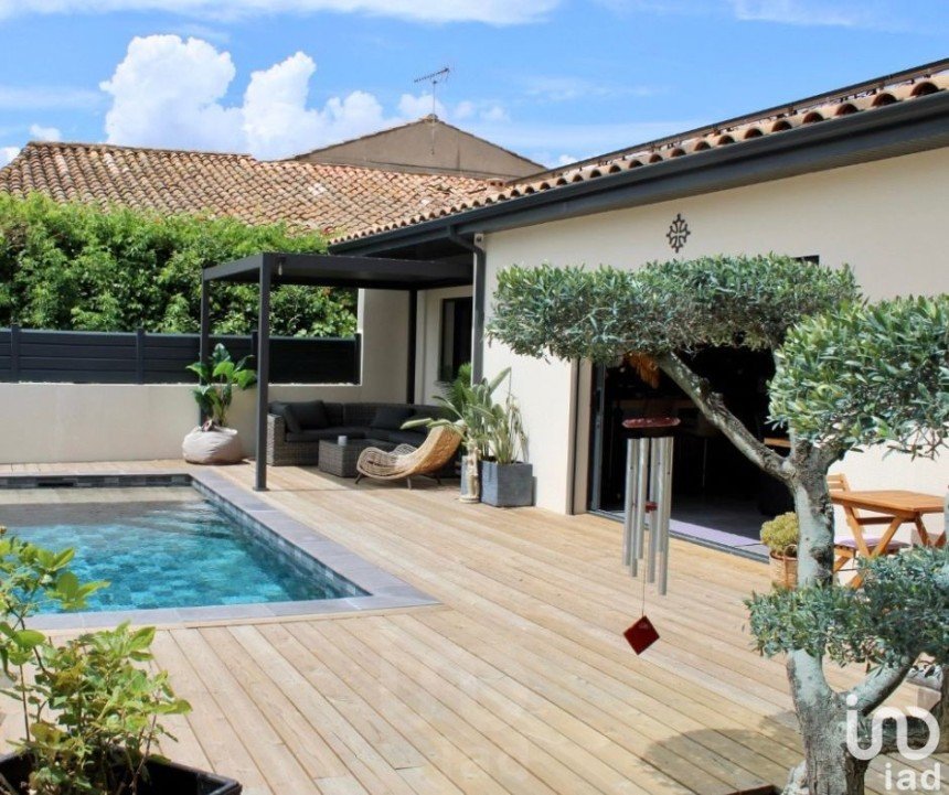 House 4 rooms of 110 m² in Salles-d'Aude (11110)