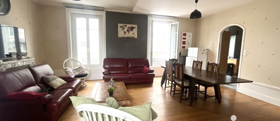 Appartement 7 pièces de 197 m² à Saint-Étienne (42000)