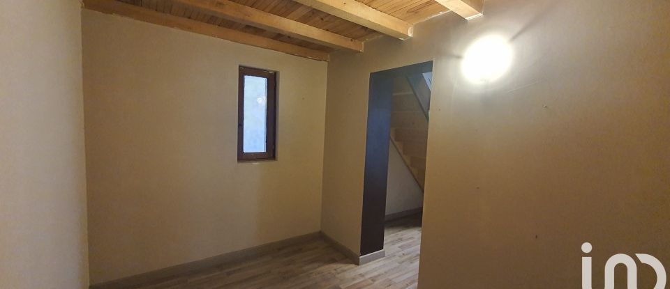 Appartement 4 pièces de 75 m² à Cabannes (13440)