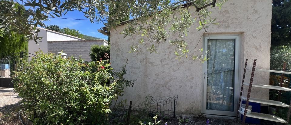 House 6 rooms of 153 m² in Saint-Zacharie (83640)