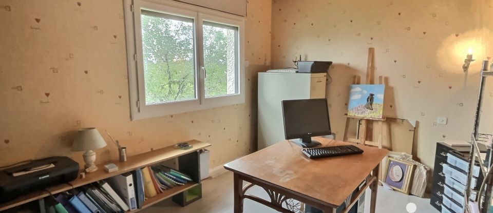 Maison 7 pièces de 182 m² à Rion-des-Landes (40370)