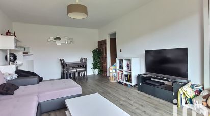 Appartement 3 pièces de 69 m² à Hyères (83400)