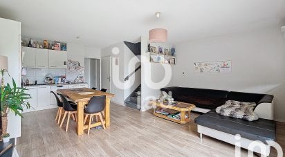 Duplex 3 rooms of 71 m² in Le Haillan (33185)