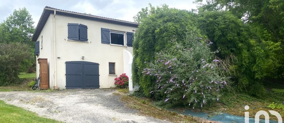 Maison traditionnelle 4 pièces de 87 m² à Puymirol (47270)