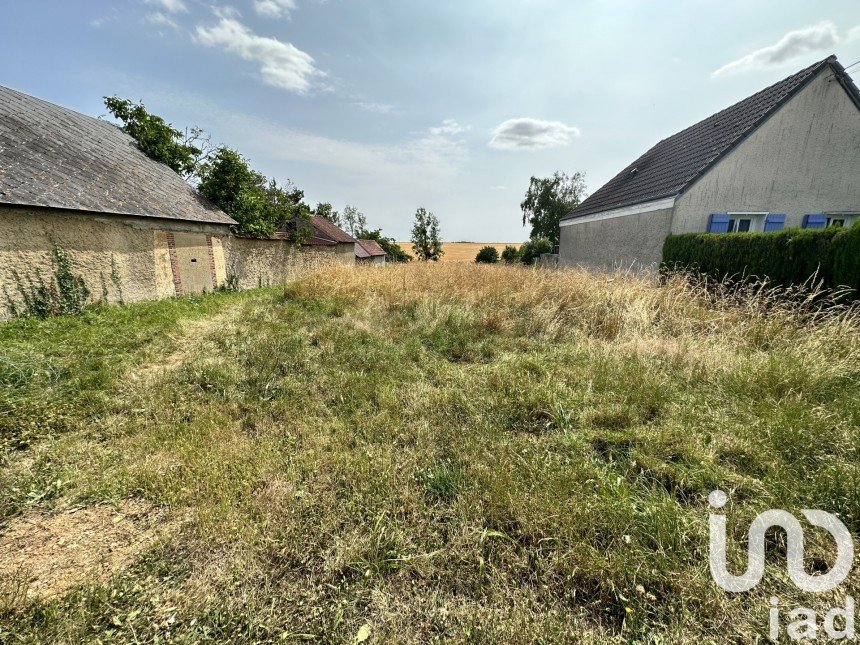 Terrain de 1 680 m² à Saint-Arnoult-des-Bois (28190)