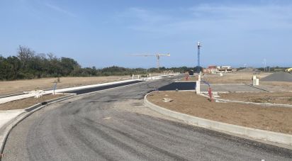 Land of 1,021 m² in Agde (34300)