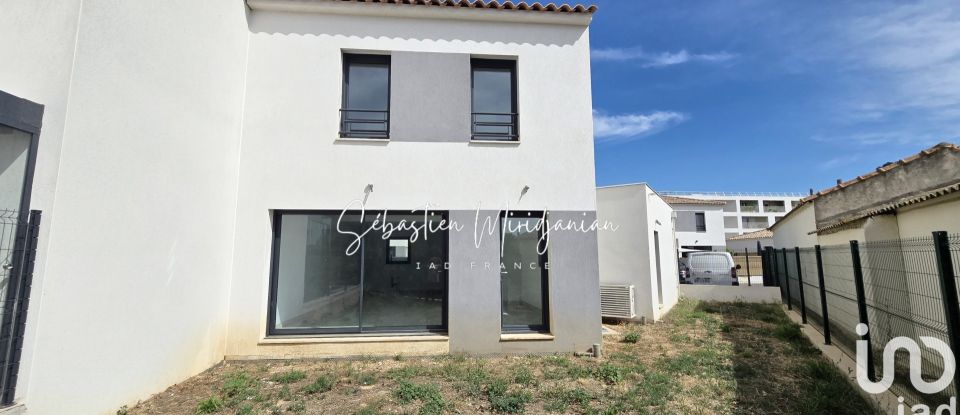 Maison 4 pièces de 88 m² à Hyères (83400)