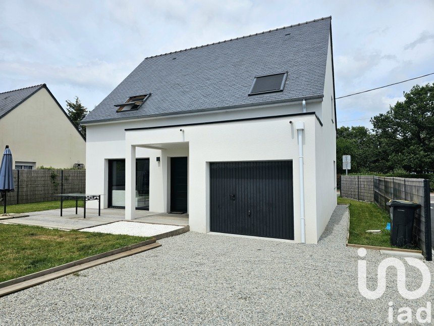 Maison 6 pièces de 116 m² à Sarzeau (56370)