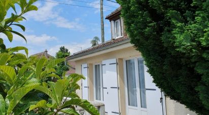 Village house 4 rooms of 92 m² in Fublaines (77470)