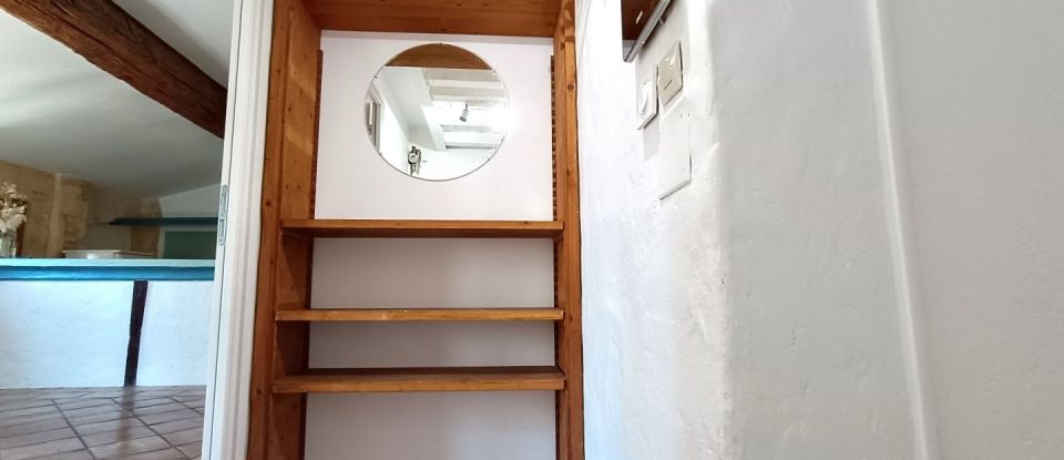 Appartement 2 pièces de 57 m² à Arles (13200)