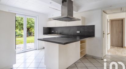 Maison 6 pièces de 146 m² à Moulins-lès-Metz (57160)