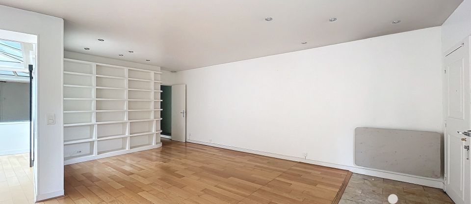 Duplex 4 rooms of 135 m² in Saint-Cloud (92210)