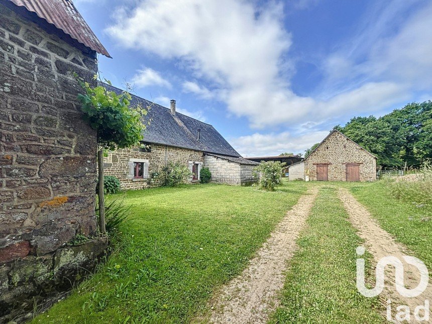 Longère 4 pièces de 80 m² à Montaudin (53220)