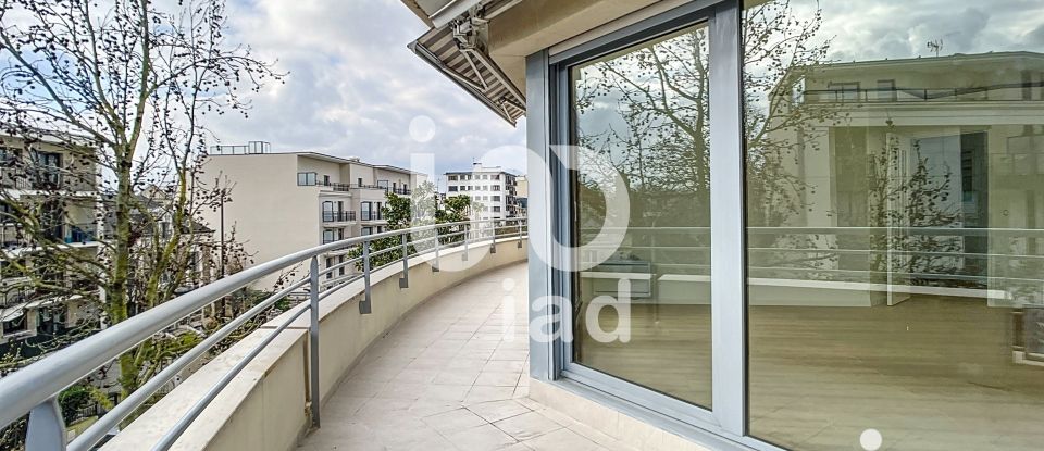 Appartement 3 pièces de 71 m² à Saint-Maur-des-Fossés (94210)