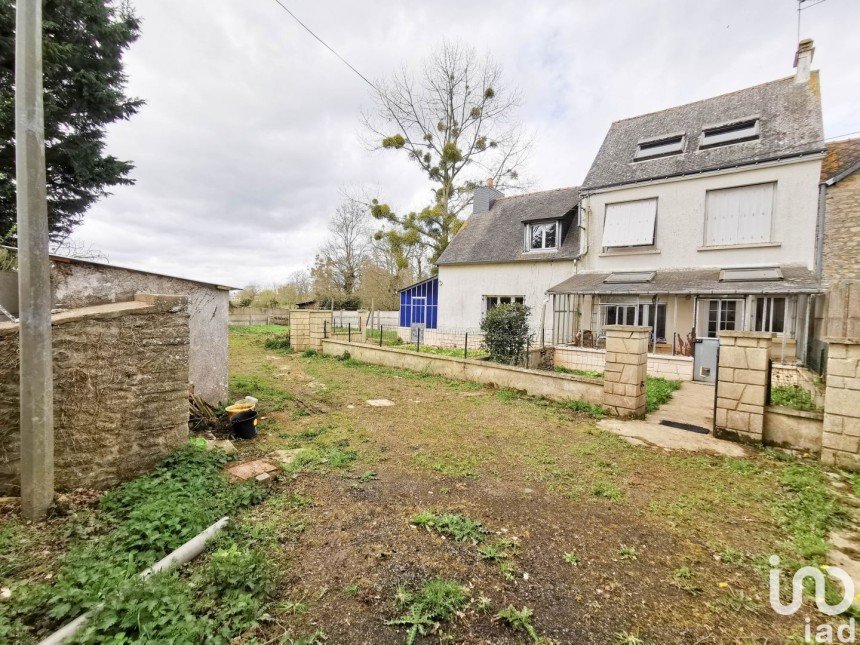 House 6 rooms of 128 m² in Saint-Malo-des-Trois-Fontaines (56490)