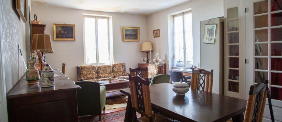 Maison 7 pièces de 208 m² à Gabarnac (33410)