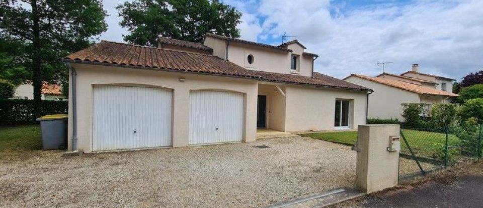 House 7 rooms of 145 m² in Mignaloux-Beauvoir (86550)