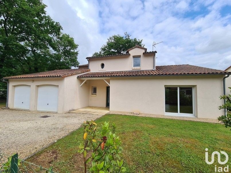 Vente Maison 145m² 6 Pièces à Mignaloux-Beauvoir (86550) - Iad France