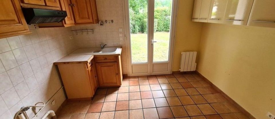 House 7 rooms of 145 m² in Mignaloux-Beauvoir (86550)