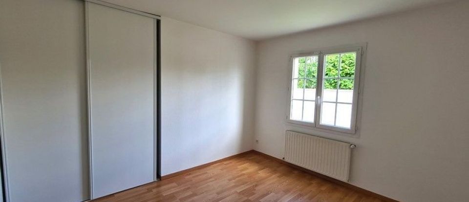 Maison 6 pièces de 148 m² à Buxerolles (86180)