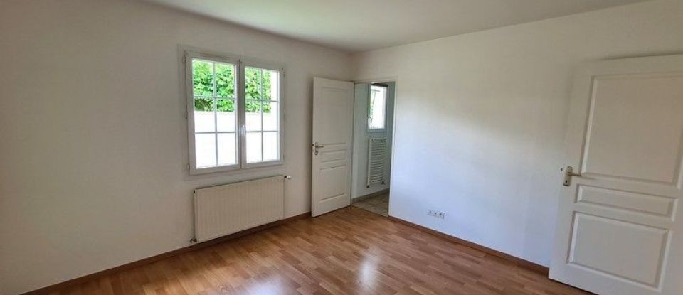 Maison 6 pièces de 148 m² à Buxerolles (86180)