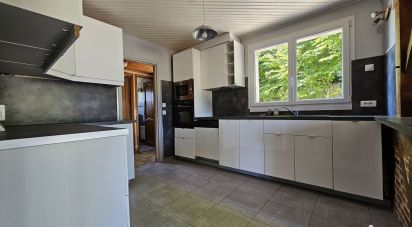 Maison 5 pièces de 110 m² à Moret Loing et Orvanne (77250)