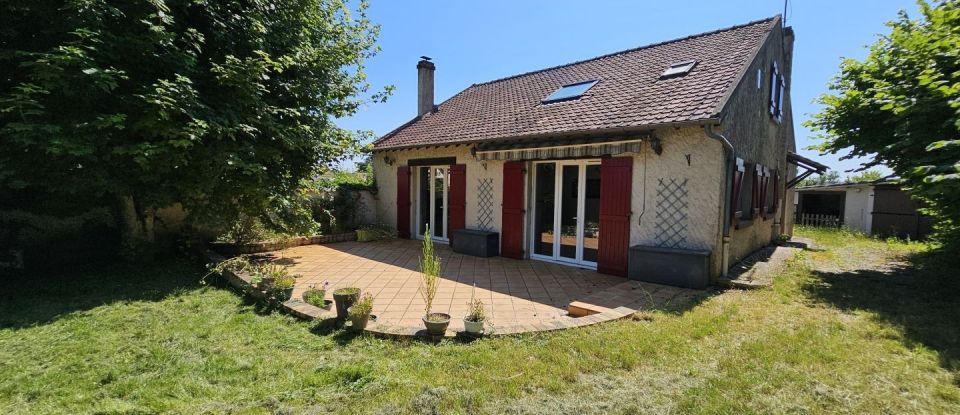 House 5 rooms of 110 m² in Moret Loing et Orvanne (77250)