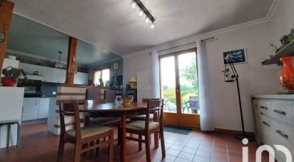 Pavilion 5 rooms of 128 m² in Fontaine-sur-Somme (80510)