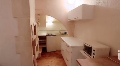 Apartment 2 rooms of 49 m² in Nîmes (30000)