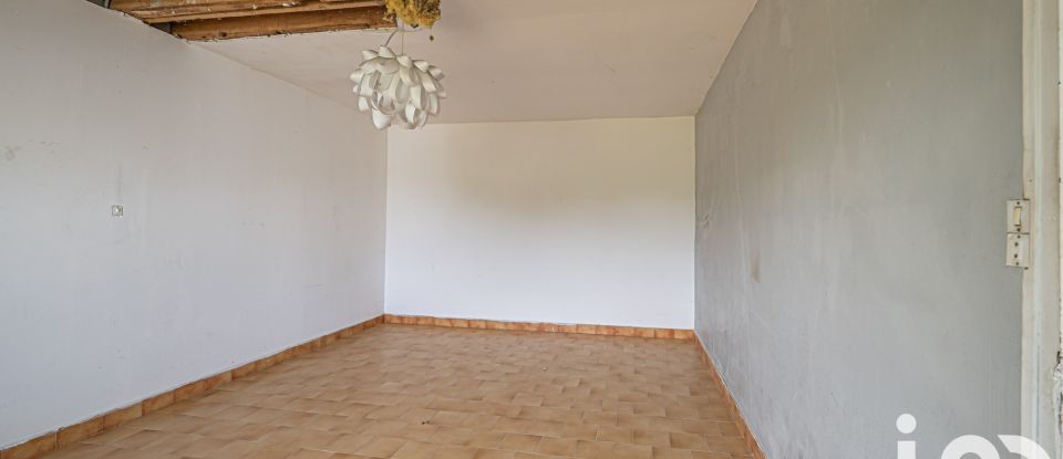 House 3 rooms of 90 m² in Courcemont (72110)