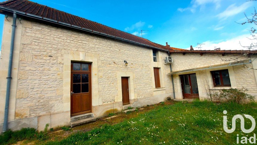 Maison de ville 5 pièces de 180 m² à Châtellerault (86100)