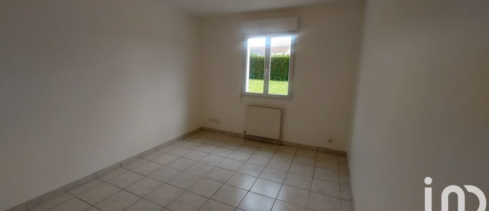 House 5 rooms of 111 m² in Nouaillé-Maupertuis (86340)