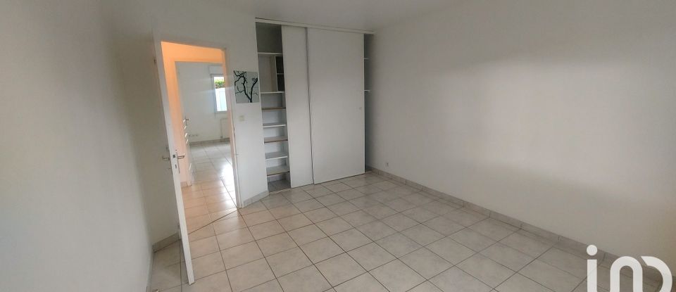 House 5 rooms of 111 m² in Nouaillé-Maupertuis (86340)