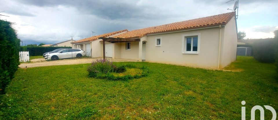 House 5 rooms of 111 m² in Nouaillé-Maupertuis (86340)