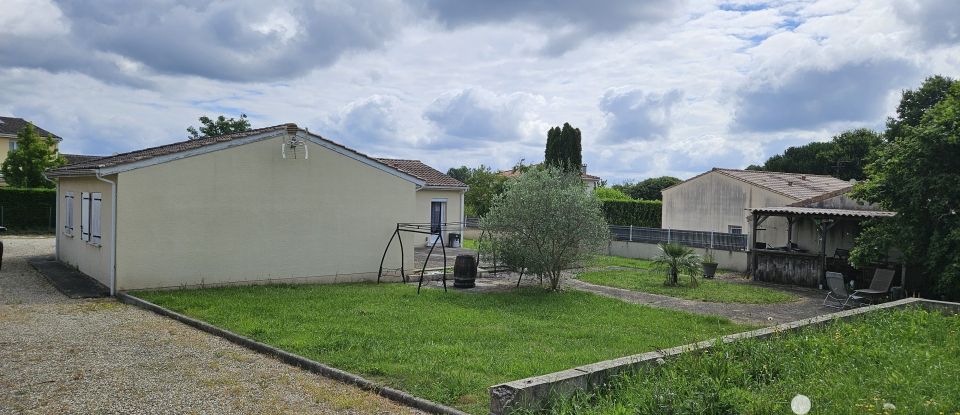 Traditional house 5 rooms of 142 m² in Guîtres (33230)