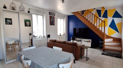 Town house 5 rooms of 111 m² in Noyon (60400)