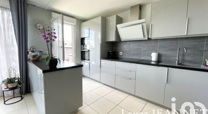 Appartement 4 pièces de 63 m² à Cergy (95800)