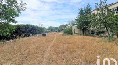 Land of 1,215 m² in Saint-Jeannet (06640)