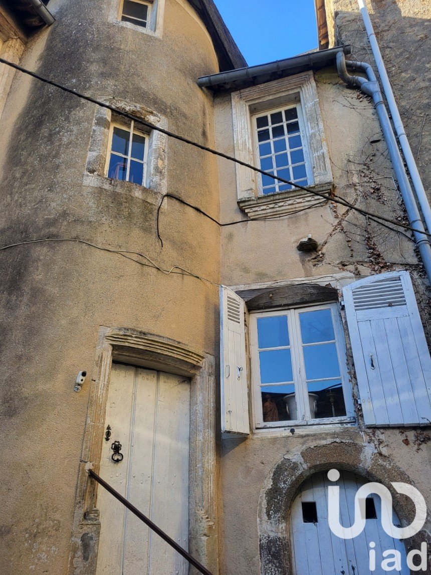 Vente Maison 130m² 6 Pièces à Sillé-le-Guillaume (72140) - Iad France