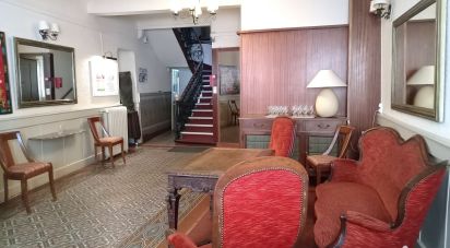 Hotel-restaurant of 2,294 m² in Paray-le-Monial (71600)