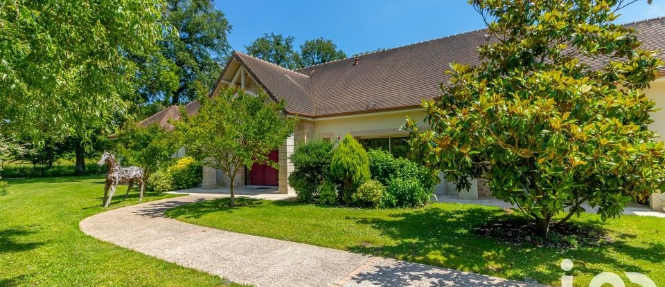 Bastide 12 rooms of 458 m² in Favrieux (78200)