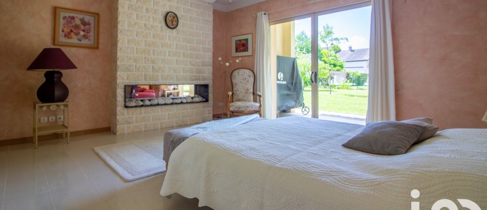 Bastide 12 rooms of 458 m² in Favrieux (78200)