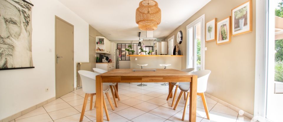 Maison 8 pièces de 203 m² à Vienne (38200)