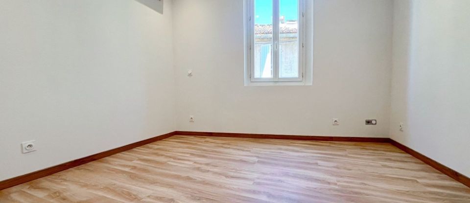 Maison 3 pièces de 60 m² à Fontvieille (13990)