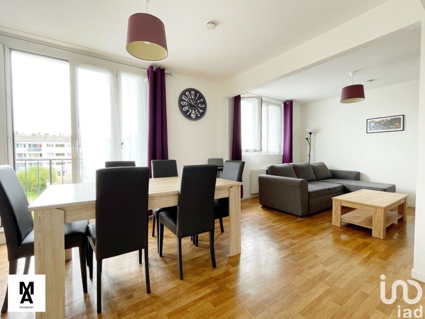 Apartment 4 rooms of 66 m² in Beauvais (60000)