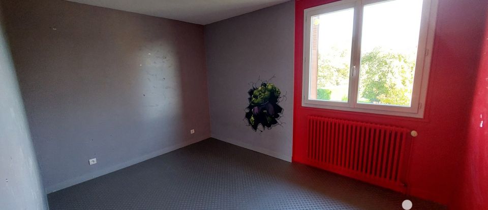 Maison 4 pièces de 90 m² à Blanzy (71450)