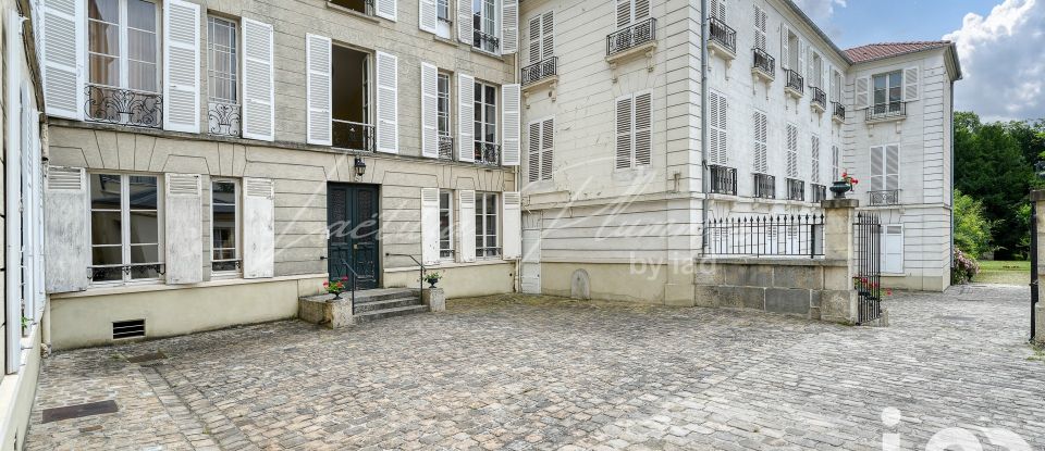 Apartment 6 rooms of 114 m² in Saint-Germain-en-Laye (78100)